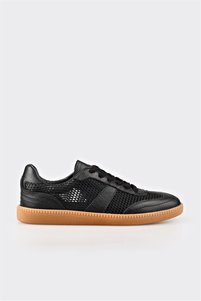 Related product image Elle Sneakers