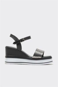 Related product image Elle Sandals