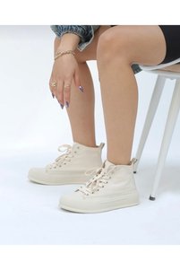 Related product image Guja Sneakers