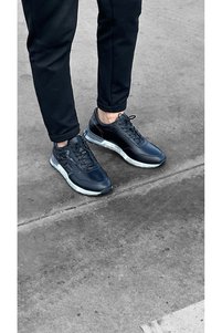 Related product image Voyager Sneakers