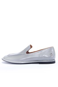 Related product image Gusse Flats