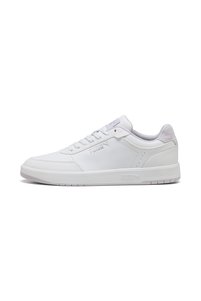 Related product image Puma Sneakers