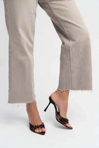 Related product image NİŞANTAŞI SHOES Mules