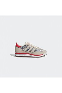 Related product image adidas Sneakers