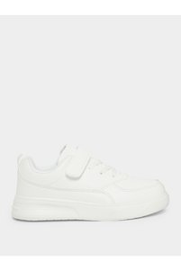 Related product image Styli Sneakers
