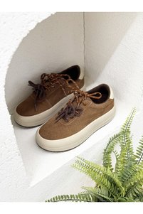 Related product image Guja Sneakers