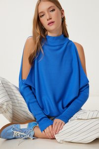 Related product image Happiness İstanbul Sweaters