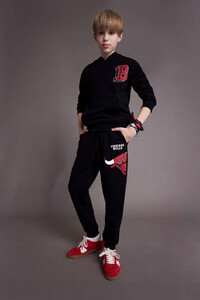Related product image Defacto Sweatpants