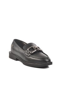 Related product image Pierre Cardin Flats