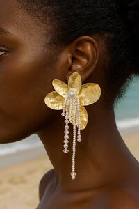 Related product image Takıştır Jewelry Earrings