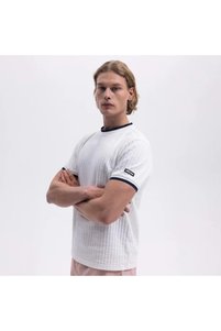 Related product image Ellesse T-Shirts