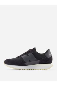 Related product image New Balance Sneakers