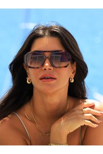 Related product image TomyHelf Sunglasses