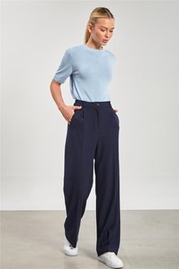 Related product image BARRELS AND OIL Trousers