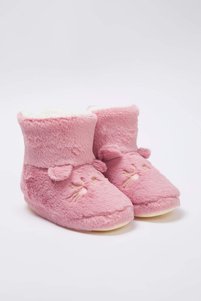 Related product image Trendyol Shoes Home Slippers