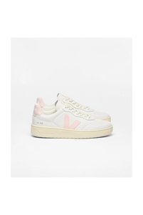 Zugehöriges Produktbild VEJA Sneaker