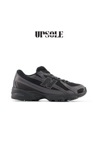 New Balance Lifstyle 740 Siyah Çocuk Günlük PZ740BO - Fiyatı