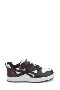 Related product image Reebok Sneakers