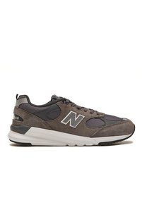 Related product image New Balance Sneakers