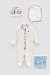 Related product image Atelier Babbi Coming Home Outfits