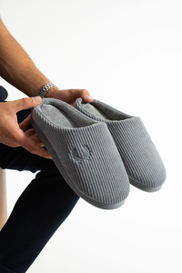 Related product image Moda Devrin Home Slippers