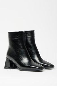 Related product image Madamra Boots