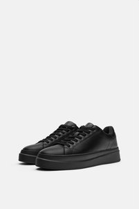 İlgili ürün resmi Pull & Bear Sneaker