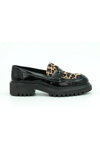 Related product image Tuna Loafer Shoes