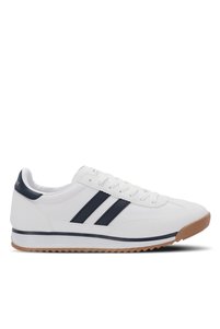 Related product image Slazenger Flats