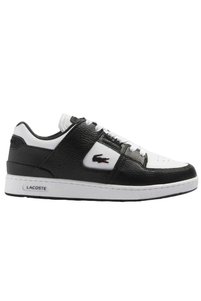 Related product image Lacoste Sneakers