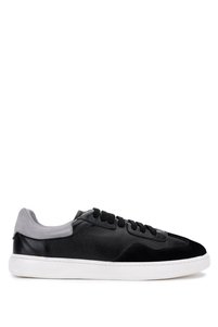 Related product image Tamer Tanca Sneakers