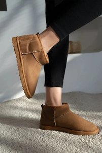 Related product image Pierre Cardin Boots