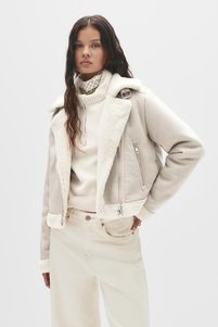 İlgili ürün resmi Pull & Bear Ceket