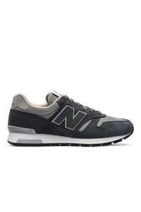 Related product image New Balance Sneakers