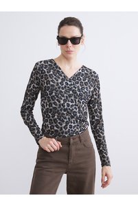 Related product image LC Waikiki Blouses