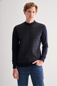 Related product image İmza Sweaters