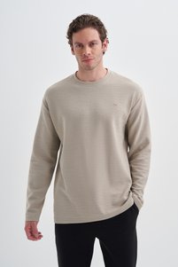 Related product image Cazador Sweatshirts