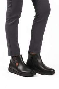 Related product image Voyager Boots