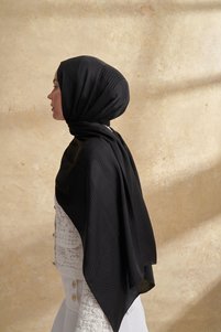 Related product image ARMANDA Shawls