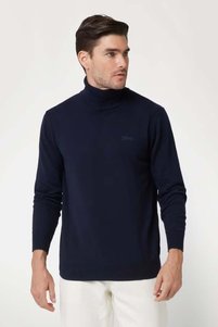 Imaginea produsului asociat Guess Pulovere