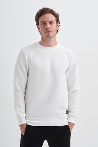 Related product image Cazador Sweatshirts