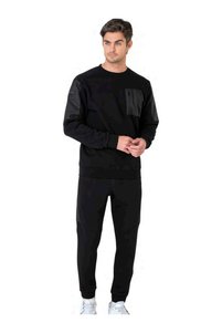 Related product image Pierre Cardin Sweatsuit sets