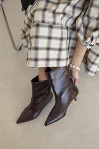 Related product image Straswans Boots