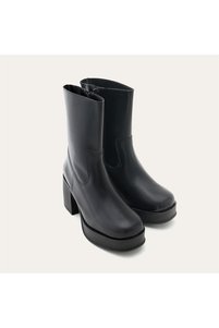 Related product image Mudo Boots