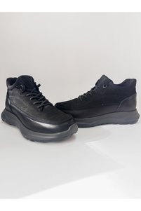 Related product image Voyager Sneakers