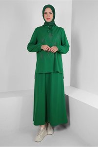 Related product image Alvina Sweatsuit sets