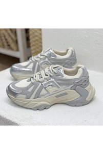 Related product image Guja Sneakers