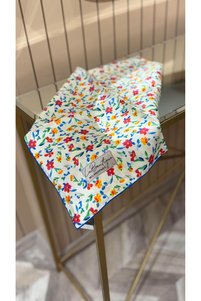 Related product image La boutique Headscarves