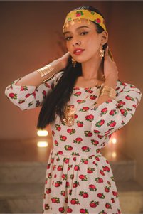صورة المنتج ذات الصلة outline فساتين