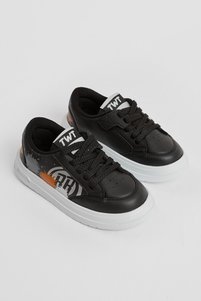 Related product image Tonny Black Sneakers